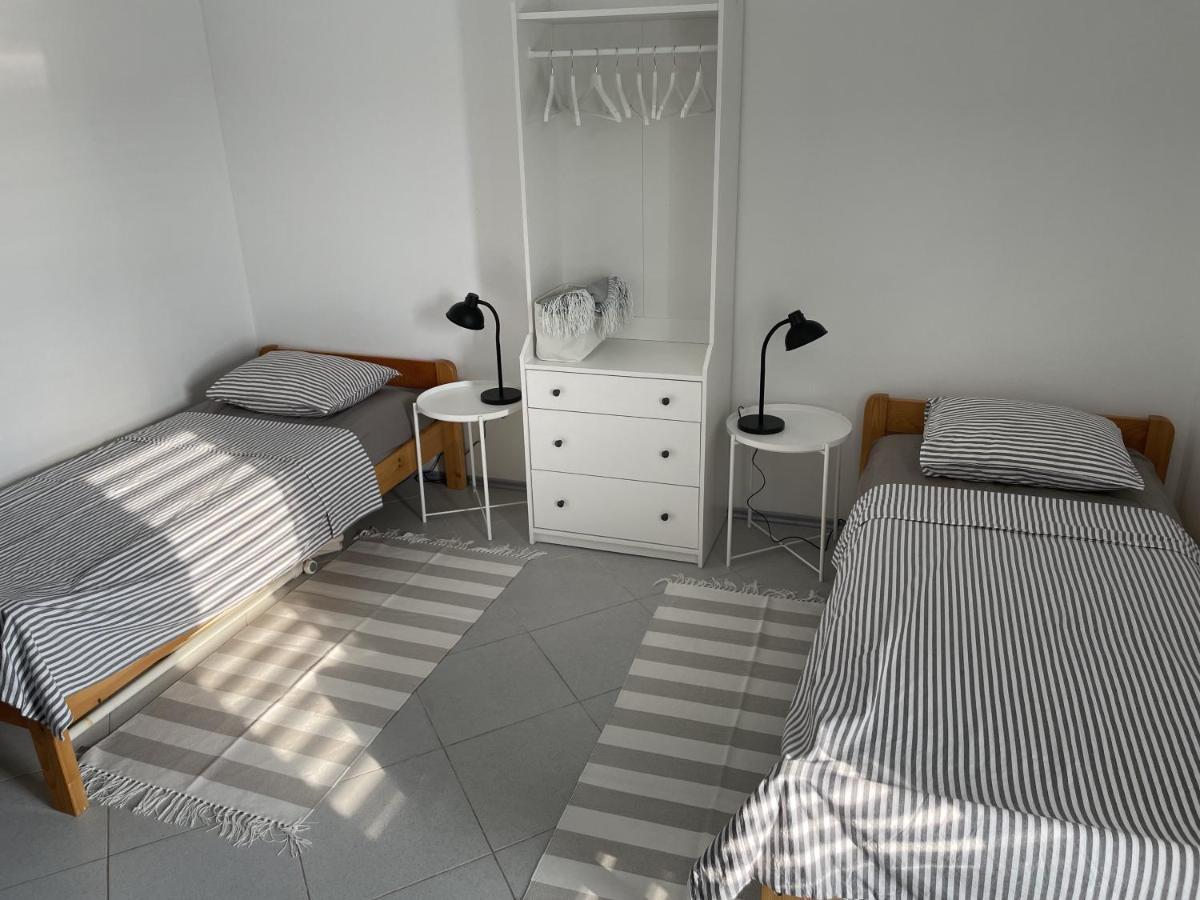 Apartment Vucic Ražanac エクステリア 写真